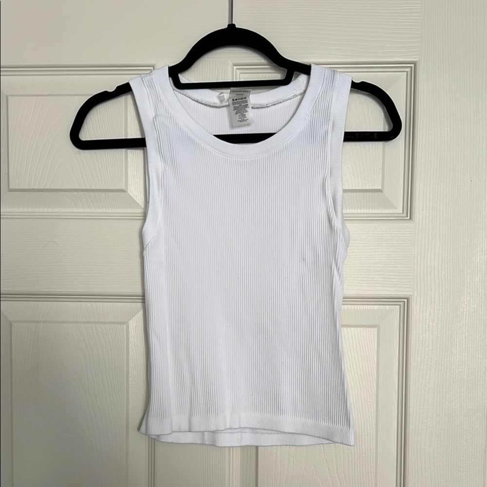 Aritzia Seamless White Ribbed Tank Top